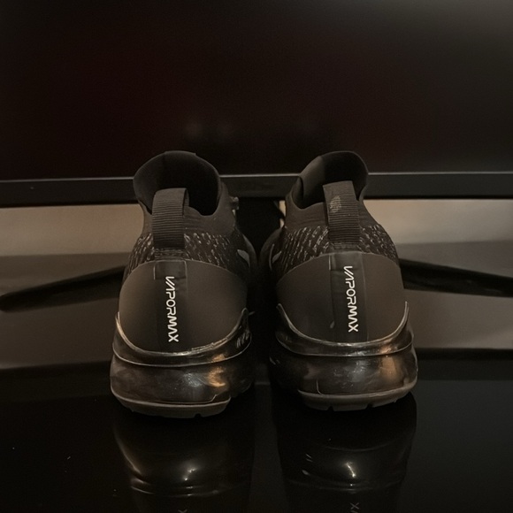 Nike Air Vapormax Flyknit 3 - Picture 4 of 5